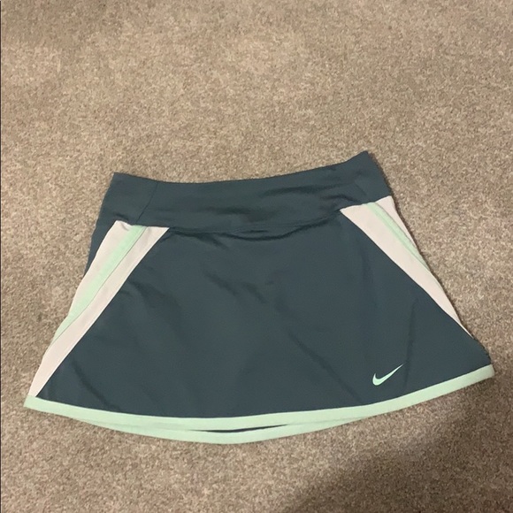 nike tennis skirt - Picture 1 of 1